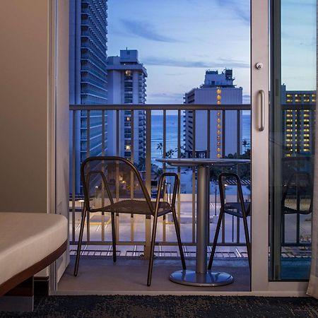 Hilton Garden Inn Waikiki Beach Χονολουλού Εξωτερικό φωτογραφία