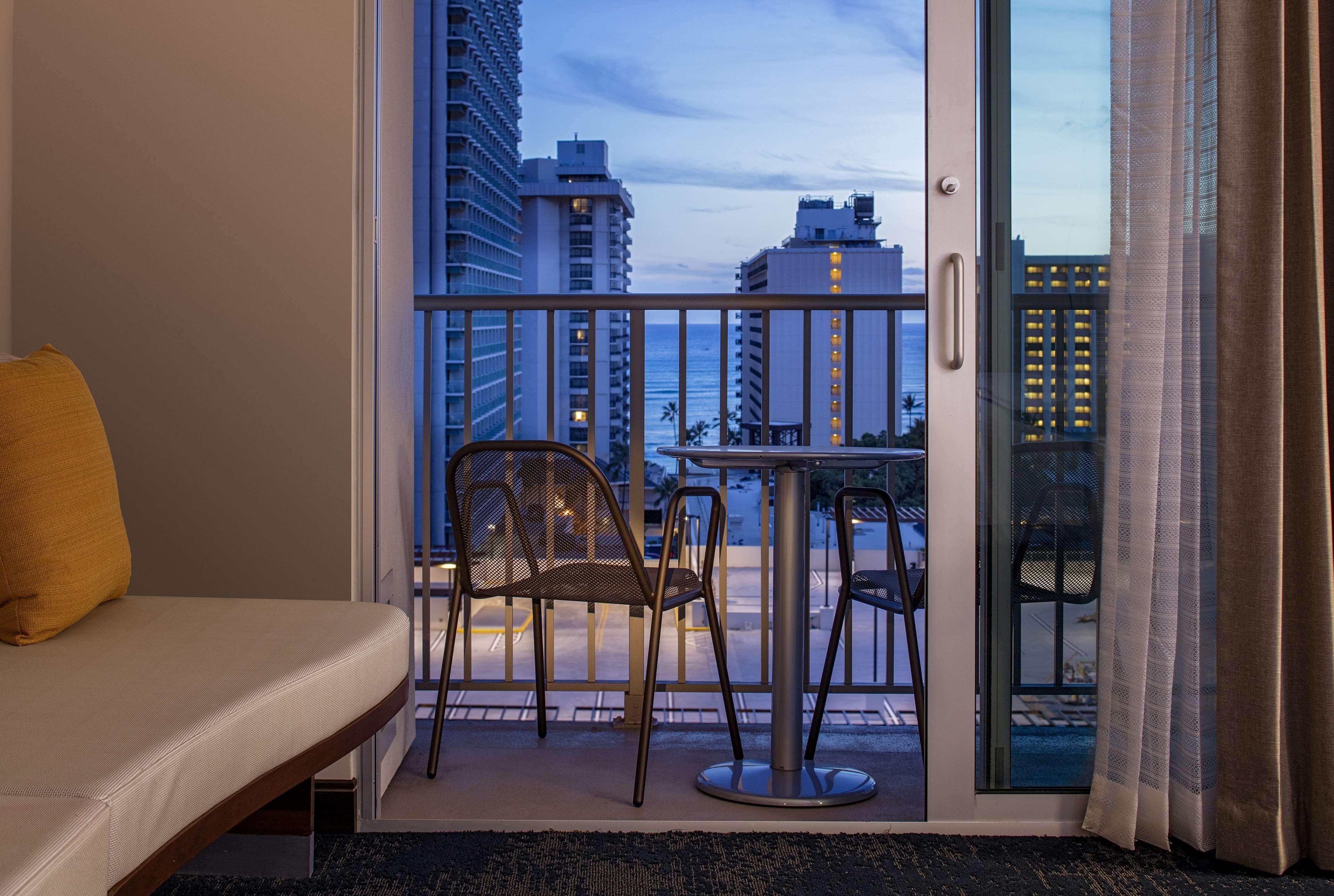 Hilton Garden Inn Waikiki Beach Χονολουλού Εξωτερικό φωτογραφία