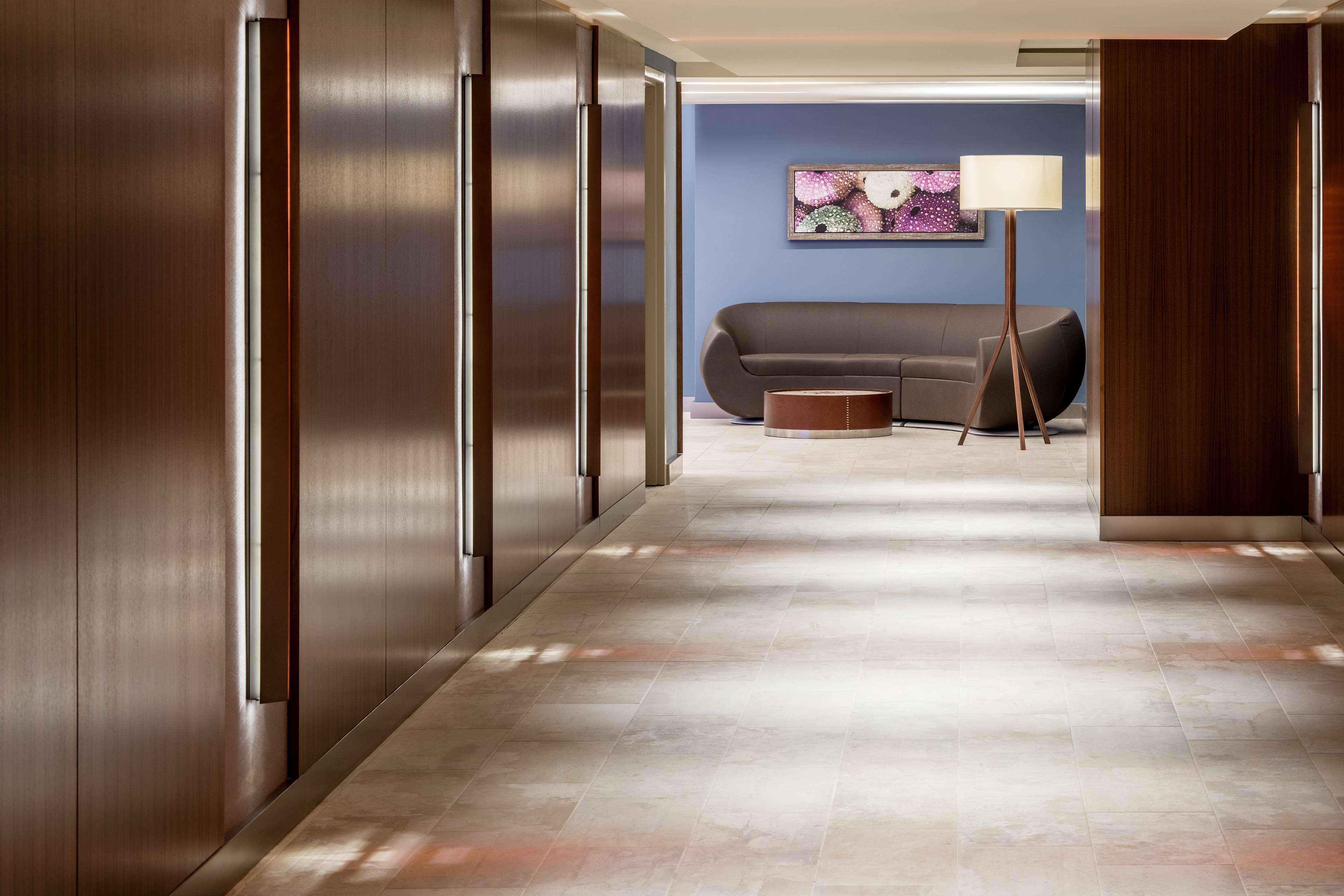 Hilton Garden Inn Waikiki Beach Χονολουλού Εξωτερικό φωτογραφία