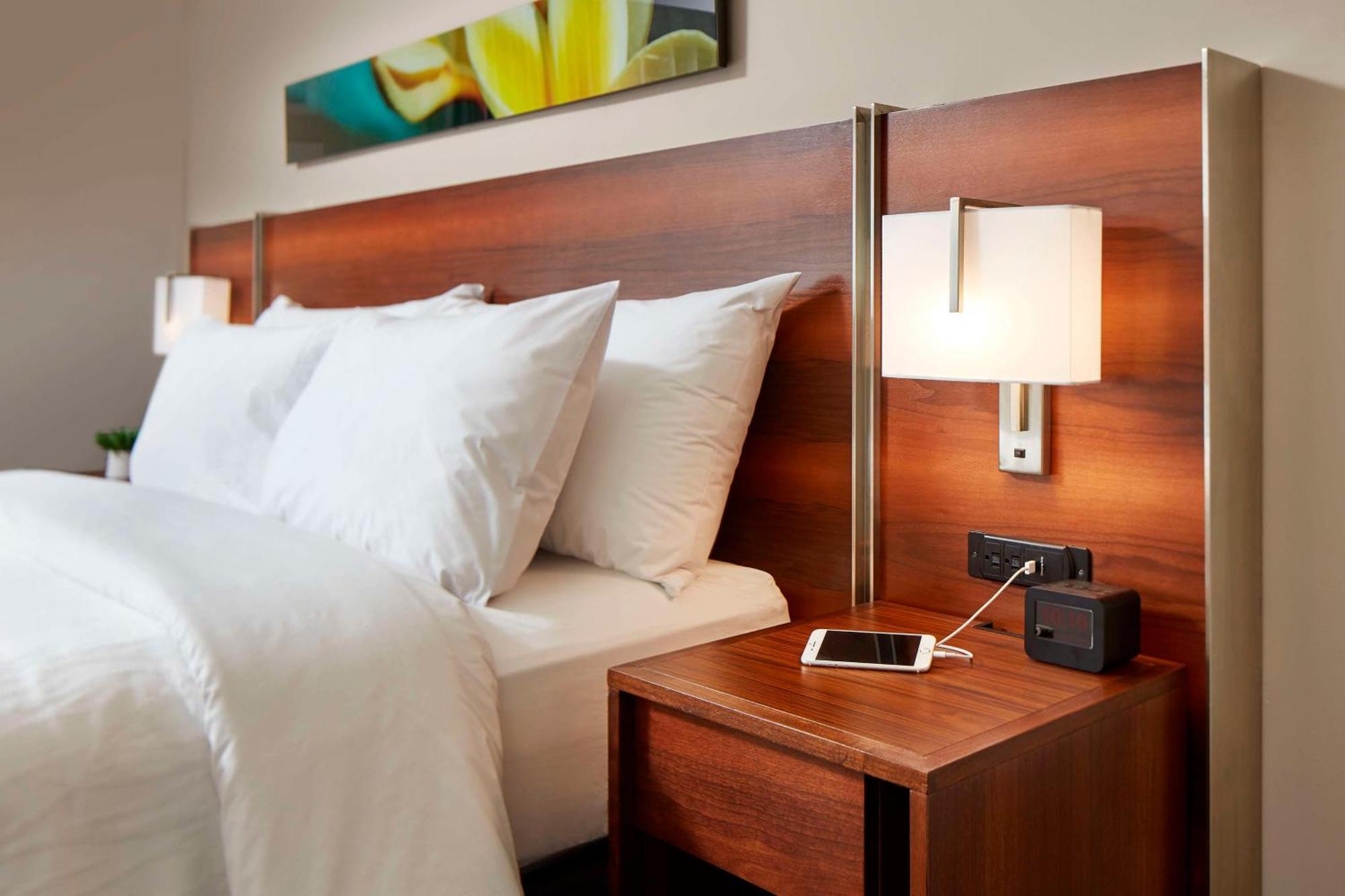 Hilton Garden Inn Waikiki Beach Χονολουλού Εξωτερικό φωτογραφία