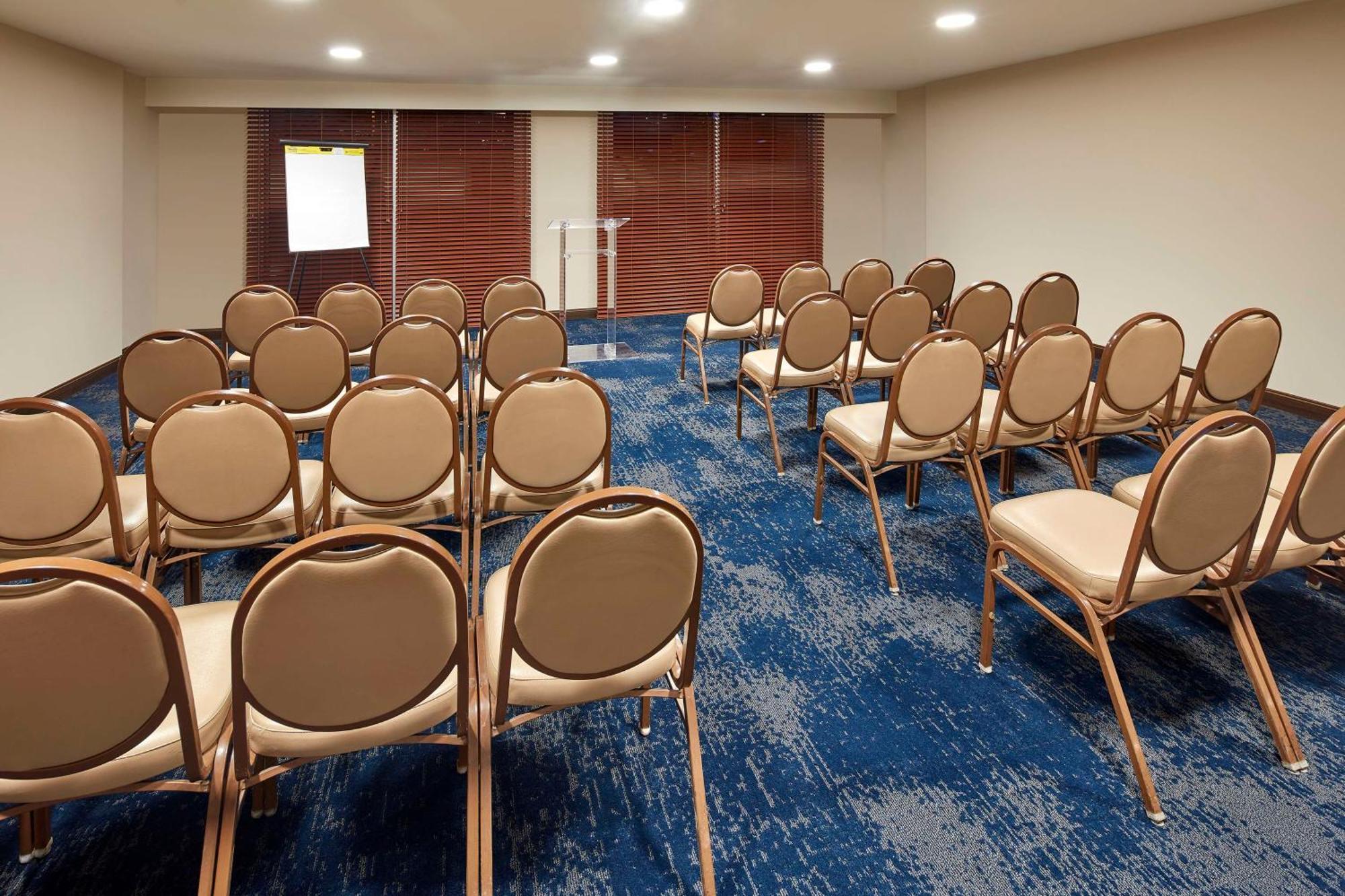 Hilton Garden Inn Waikiki Beach Χονολουλού Εξωτερικό φωτογραφία
