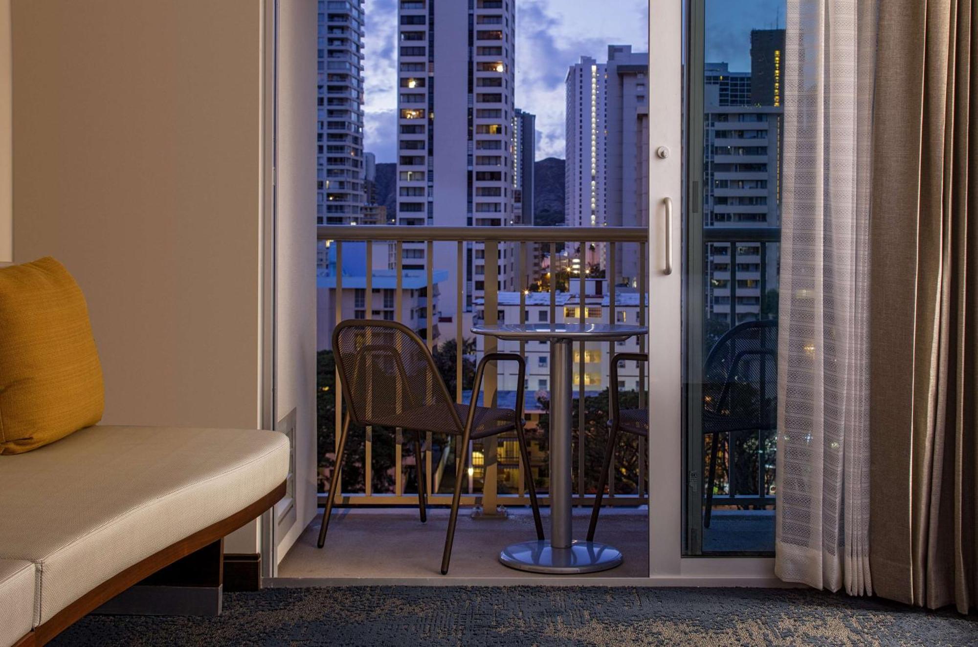 Hilton Garden Inn Waikiki Beach Χονολουλού Εξωτερικό φωτογραφία